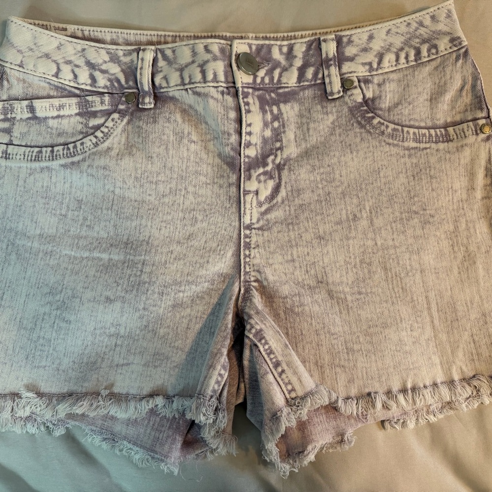 1822 Denim Purple Acid Wash High Rise Shorts Size 10 Raw Hem